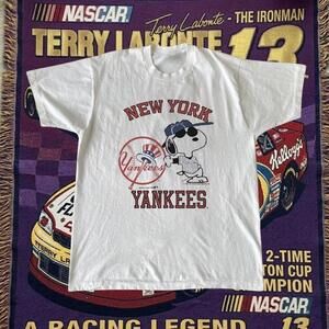 New York Yankees Snoopy White T Shirt